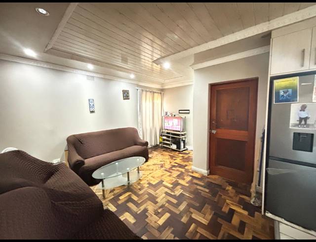 2 BEDROOM FREEHOLD FOR SALE IN PHILIPPI